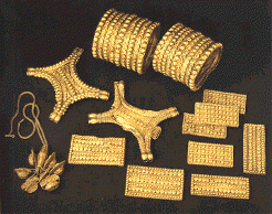 http://www.celtiberia.net/imagftp/im346843268-Carambolo%209%20Tesoro_de_unav_es.gif